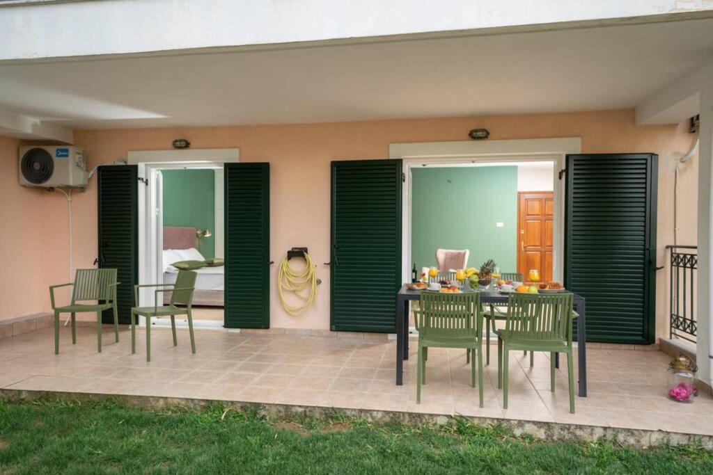 & Elegant With Private Garden Appartement Argostoli (Kefalonia)