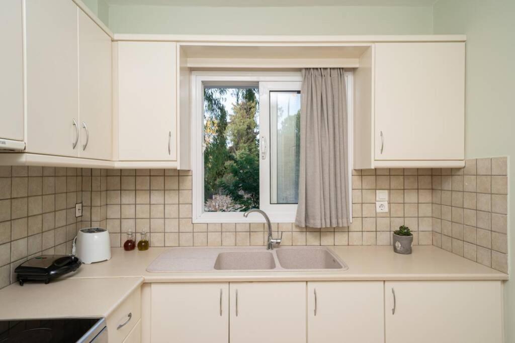 Appartement & Elegant With Private Garden Argostóli