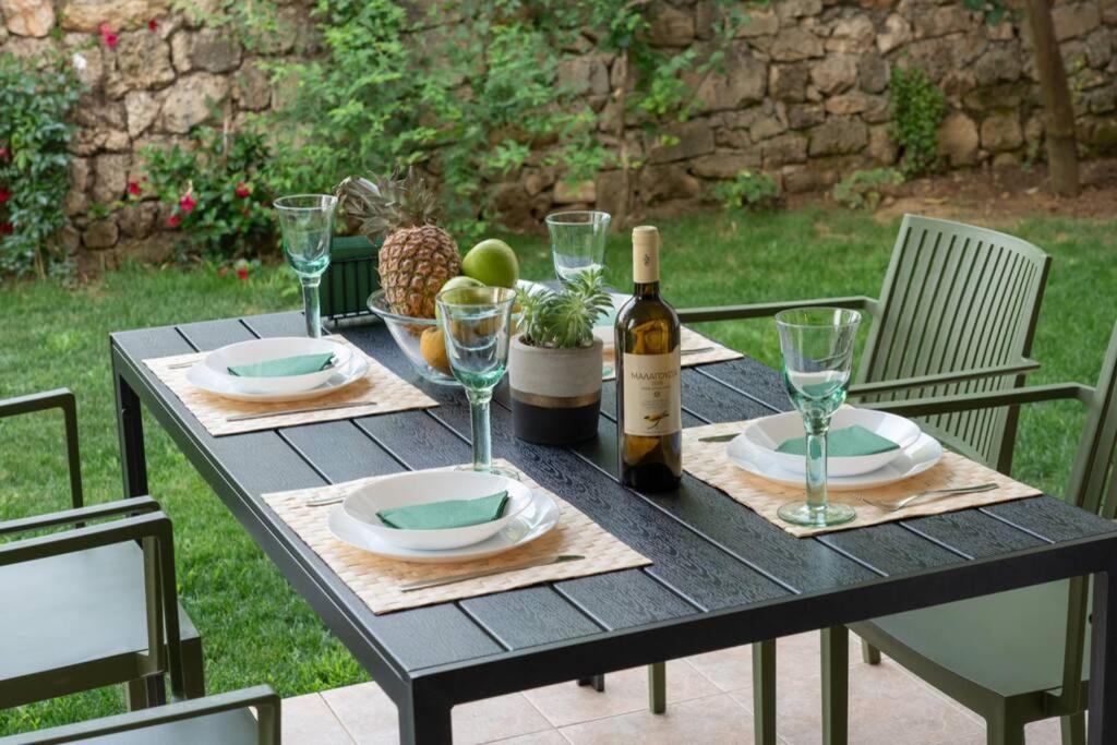 Appartement & Elegant With Private Garden *