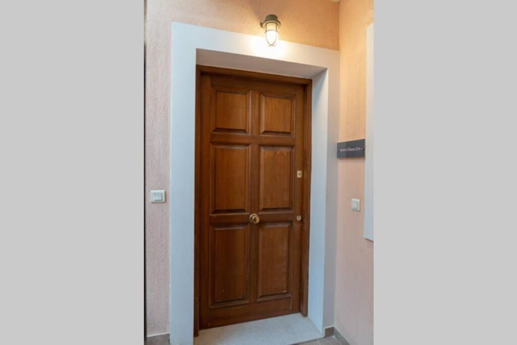 Appartement & Elegant With Private Garden